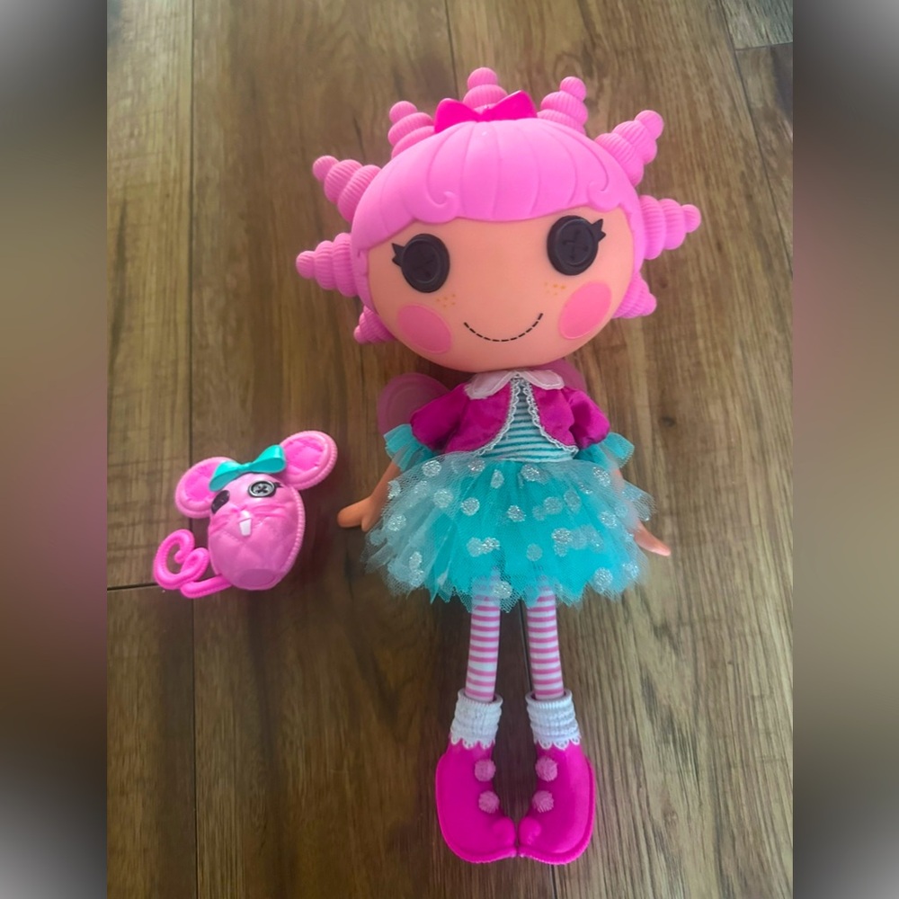 Lalaloopsy Smile E. Wishes doll with pet